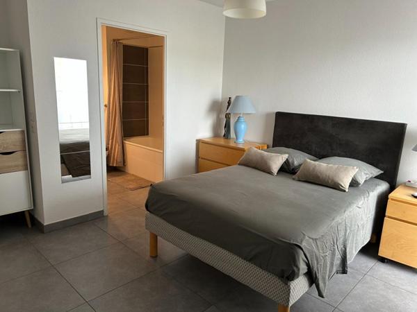 Appartement 4 pièce(s) 3 Chambres avec balcons/terrasses