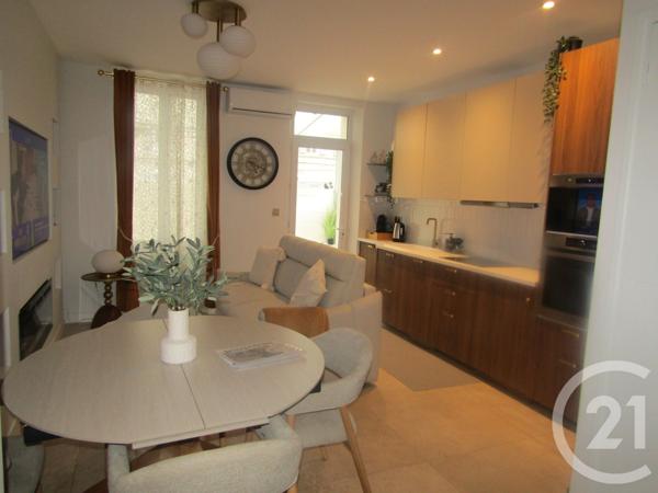 Appartement T3 à vendre  3 pièces - 43,71 m2 TOULON - 83