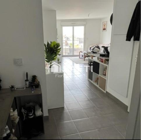 T2 récent avec box fermé – Quartier Longchamp