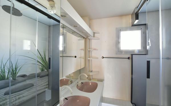 Maison à louer    5 pièces •  Oullins