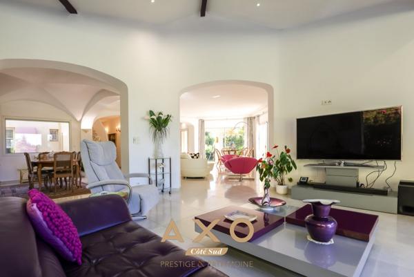 LE MONTAIGUET - MAISON - 240 M2 - PARC 10 000 M2 - PISCINE - POOL HOUSE - 1 499 000€