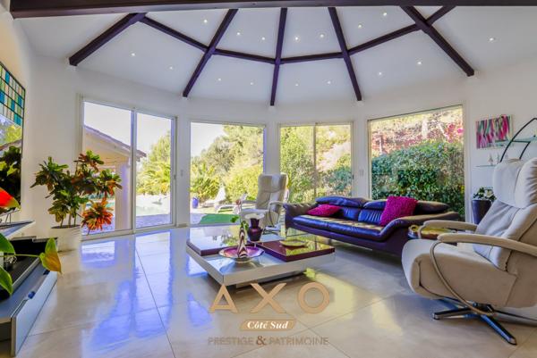 LE MONTAIGUET - MAISON - 240 M2 - PARC 10 000 M2 - PISCINE - POOL HOUSE - 1 499 000€