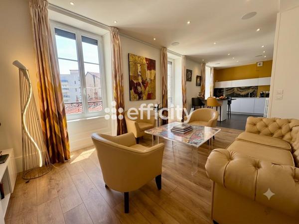 Appartement
         4 pièces
        - 85 m² Exclusivité 269 000 € *