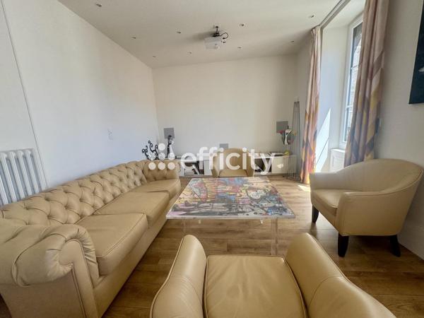 Appartement
         4 pièces
        - 85 m² Exclusivité 269 000 € *