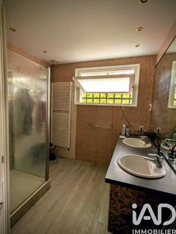 Maison à vendre 8 pièces 187 m² Vaux-sur-Mer