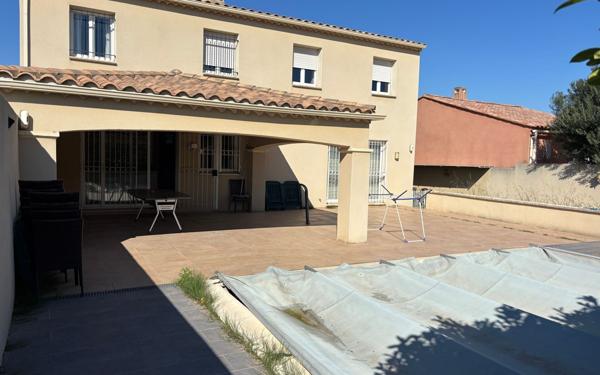 Maison à vendre    6 pièces • 184 m2 Vedène