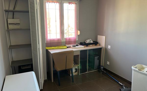 Maison à vendre    6 pièces • 184 m2 Vedène