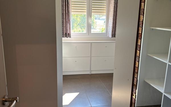 Maison à vendre    6 pièces • 184 m2 Vedène