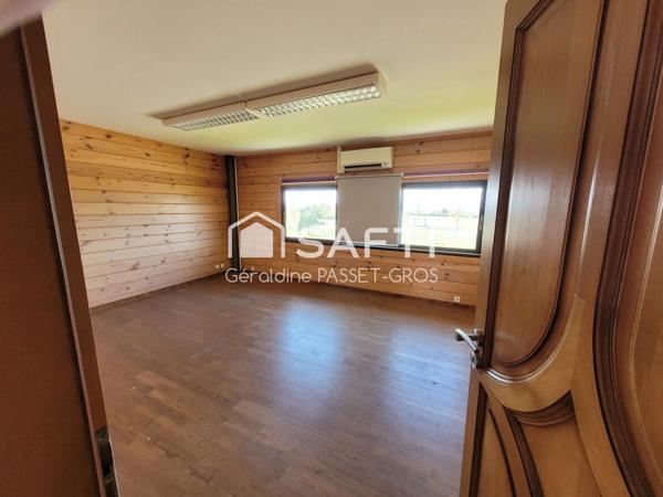 Bureaux spacieux avec deux terrasses idéalement situés