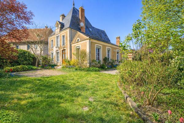 Maison à BEAUMONT-SUR-SARTHE, 72170 - 8 pièces 200m²