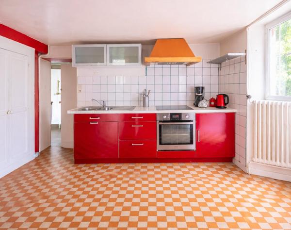 Maison à BEAUMONT-SUR-SARTHE, 72170 - 8 pièces 200m²