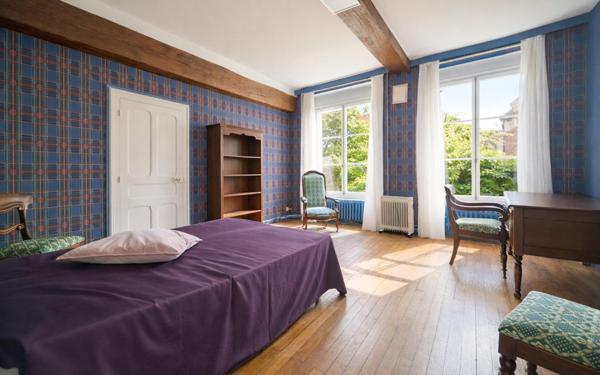 Maison à BEAUMONT-SUR-SARTHE, 72170 - 8 pièces 200m²