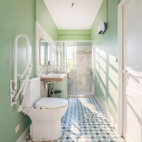 Maison à BEAUMONT-SUR-SARTHE, 72170 - 8 pièces 200m²