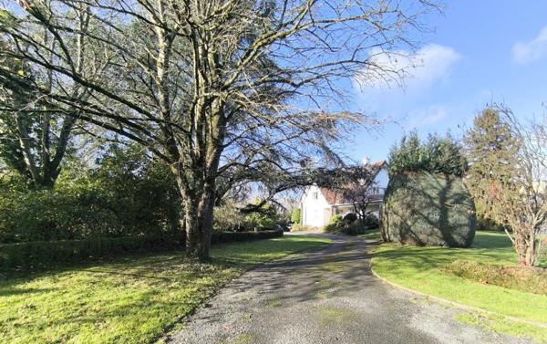 Propriété avec parc paysagé