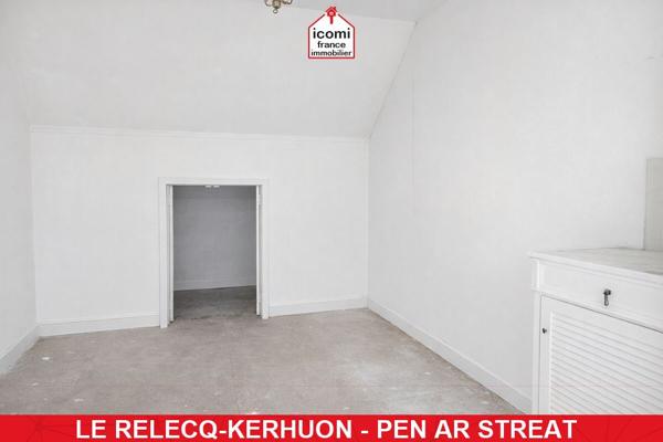 A VENDRE - MAISON - T6 - 111M² - EXPOSITION SUD - GARAGE ET SOUS SOL - 1KM DE LA PLAGE DU MOULIN BLANC