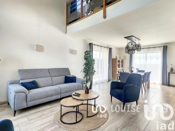 Maison à vendre 6 pièces 163 m² Dourdan