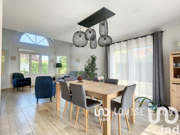 Maison à vendre 6 pièces 163 m² Dourdan