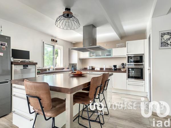 Maison à vendre 6 pièces 163 m² Dourdan