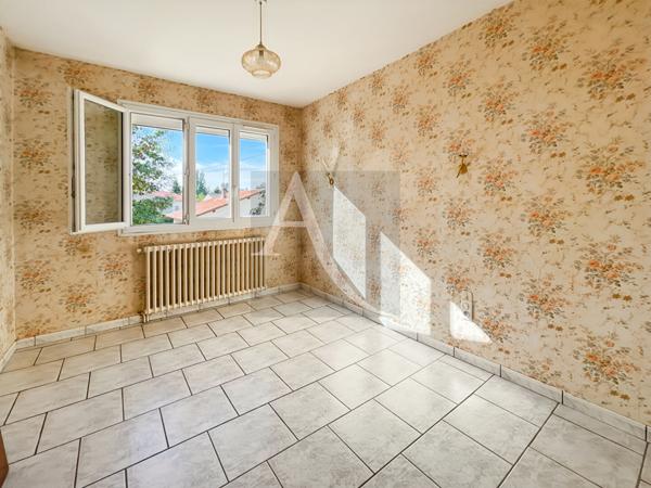 Maison sur sous-sol - Penne d'Agenais - 3 chambres possibilité 4