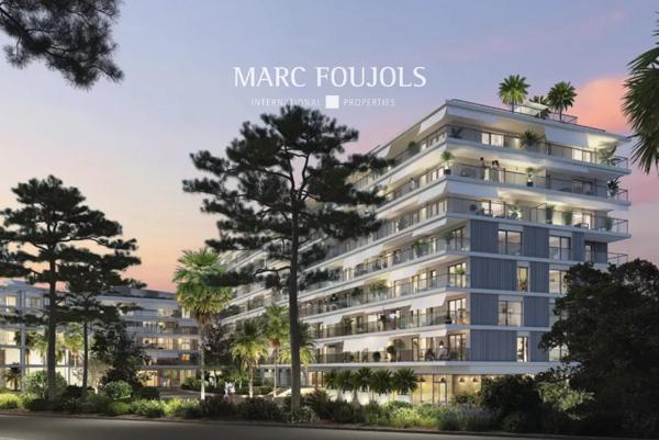 appartement neuf vue mer avec piscine et solarium sur le toit