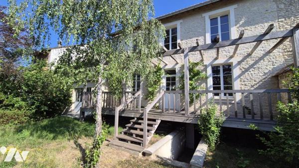AU COEUR DU VILLAGE DE BOURRON-MARLOTTE  