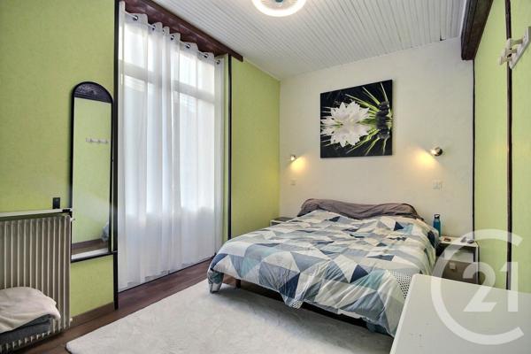 Appartement F4 à vendre  5 pièces - 140 m2 MER - 41