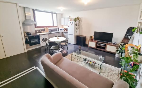 Appartement à vendre    2 pièces • 39,39 m2 Lyon 6