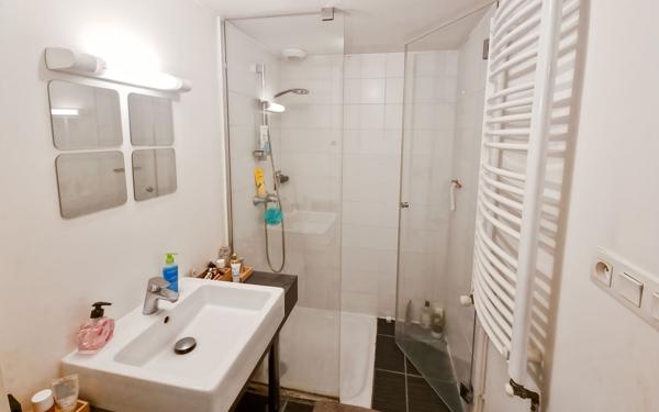Appartement à vendre    2 pièces • 39,39 m2 Lyon 6