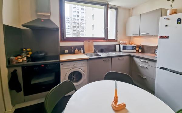 Appartement à vendre    2 pièces • 39,39 m2 Lyon 6