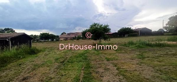 Terrain à vendre de 825 m²