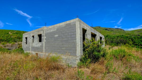 Vente maison hors d'eau Sisco 5 pièces vue mer avec terrain 2073 m2 avec permis de construire