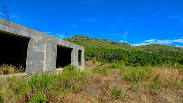 Vente maison hors d'eau Sisco 5 pièces vue mer avec terrain 2073 m2 avec permis de construire