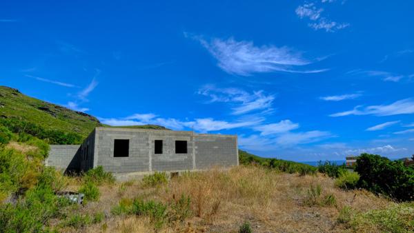 Vente maison hors d'eau Sisco 5 pièces vue mer avec terrain 2073 m2 avec permis de construire