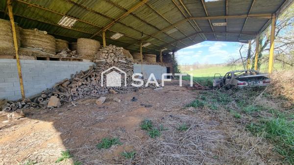 Grand corps de ferme d’exception du 16e siècle avec multiples dépendances, sur + de 22 hectares