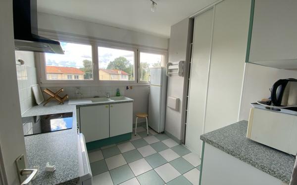 Appartement à louer    3 pièces •  Gradignan