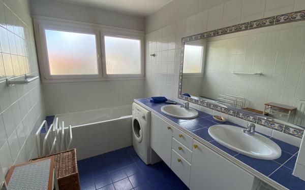 Appartement à louer    3 pièces •  Gradignan