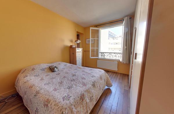 Appartement Paris 2 pièce(s) 46 m2