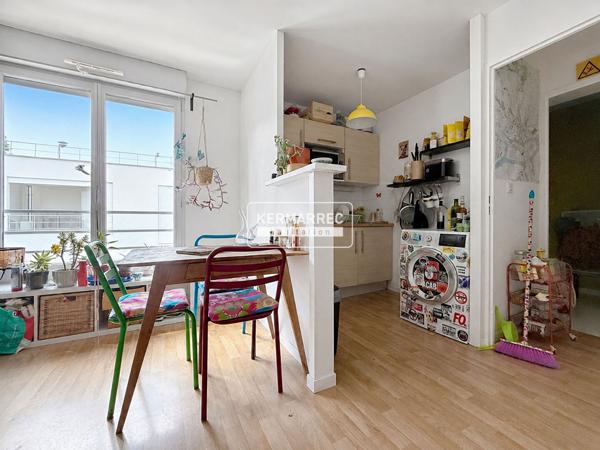 Appartement 2 pièces – 43 m² environ à Nantes (ref : 1921B)