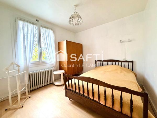 ANGERS bien avec gros potentiel, jardin garages.