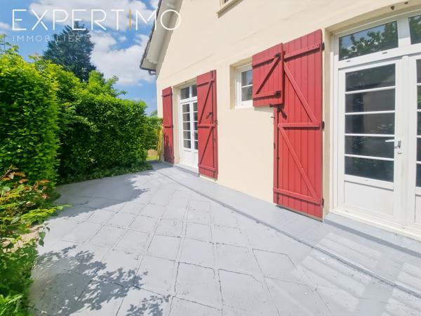 Eu (76260) MAISON EU 66 M²