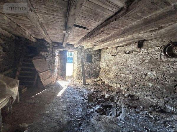 Immeuble à vendre à Les Champs-Géraux dans les Côtes-d'Armor (22630), ref : 22046-234