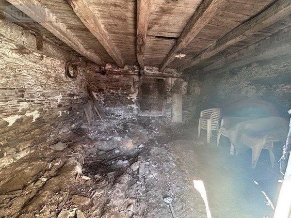 Immeuble à vendre à Les Champs-Géraux dans les Côtes-d'Armor (22630), ref : 22046-234