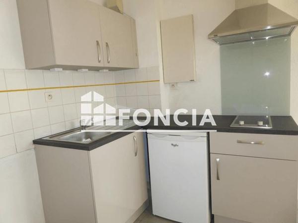 Location Appartement 2 pièces 35.3 m² - 66 RUE VICTOR BOISSEL Laval 53000