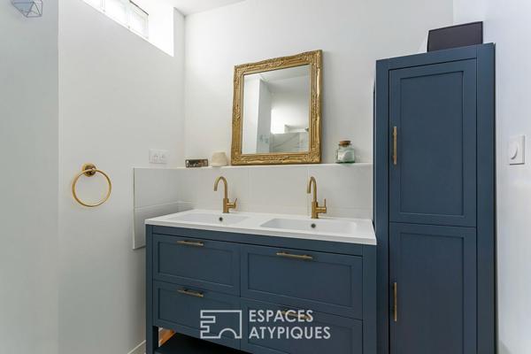 Appartement rénové en dernier étage avec une terrasse plein ciel de 122m2