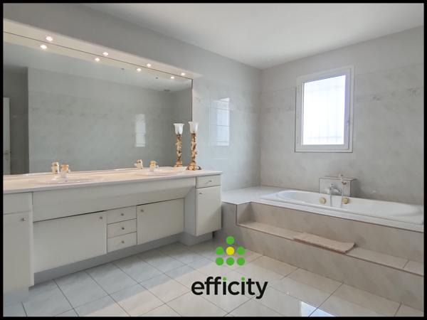 Maison 6 pièces - 208 m²