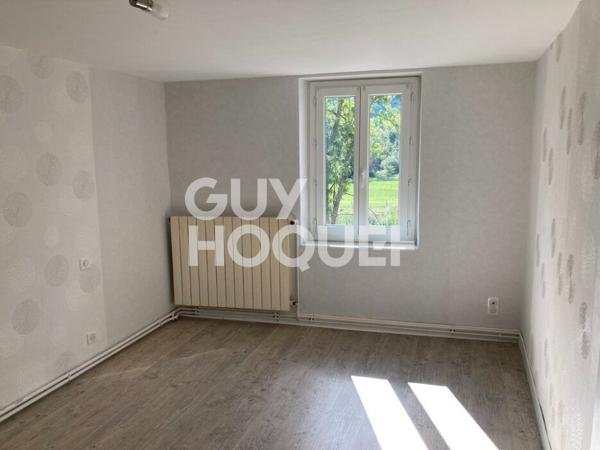 Maison rénovée avec cour - Proche Boën-sur-Lignon