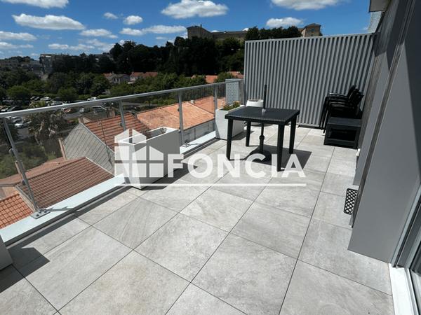 Location Studio meublé 29 m² - La Roche Sur Yon 85000