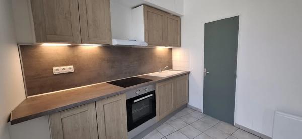 SPECIAL INVESTISSEUR Appartement à vendre T1 de 28m2 + PARKING,  SAINT QUENTIN (02100) Centre Ville