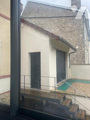 CHALONC EN CHAMPAGNE (51000) secteur recherché et proche du centre ville