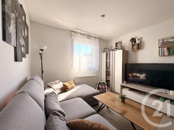 Appartement F2 à vendre  2 pièces - 45 m 2   VILLEURBANNE  - 69